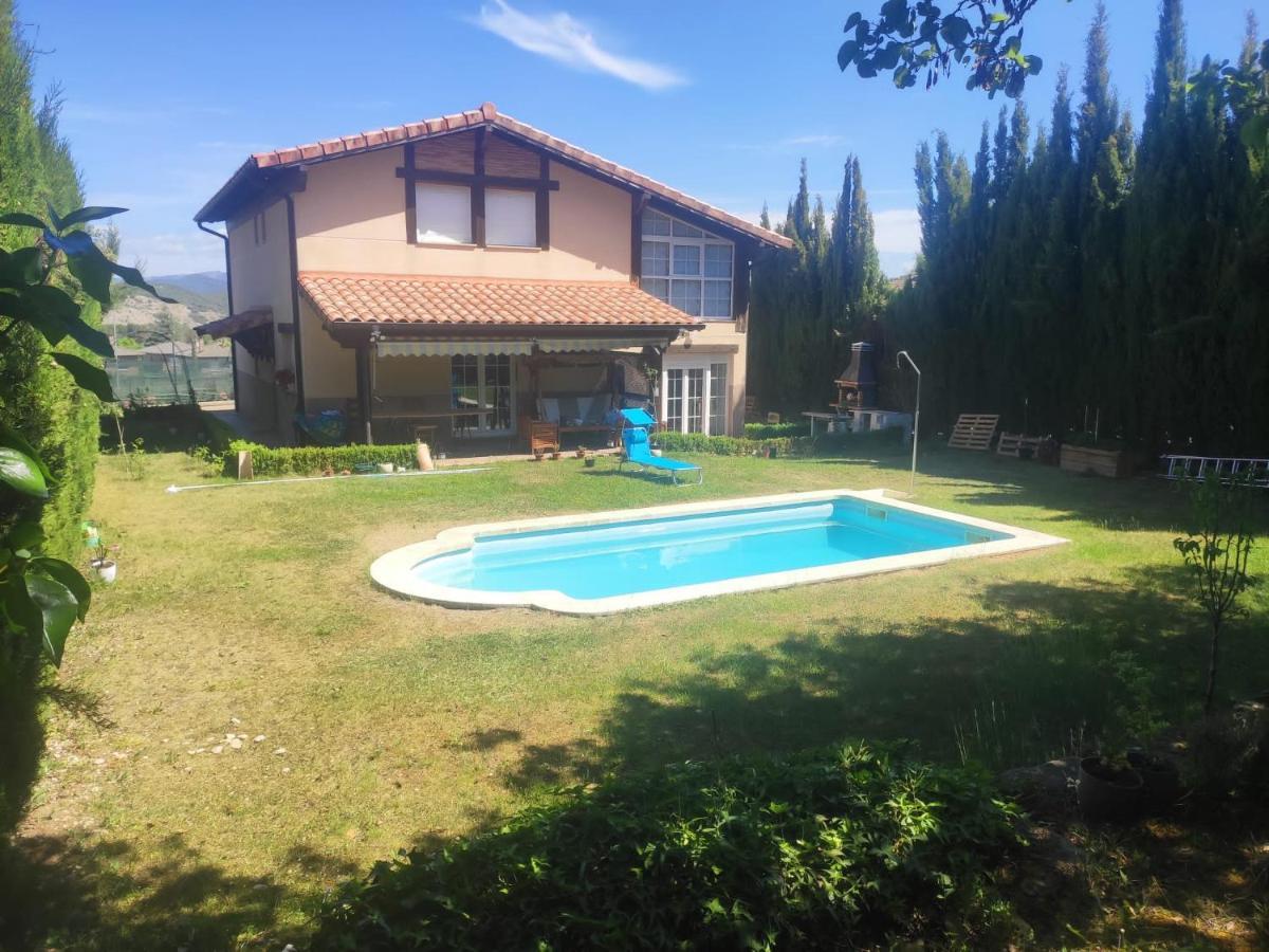 Vivienda El Olivo Con Piscina Privada Y Jardin. Villa Ayegui ภายนอก รูปภาพ